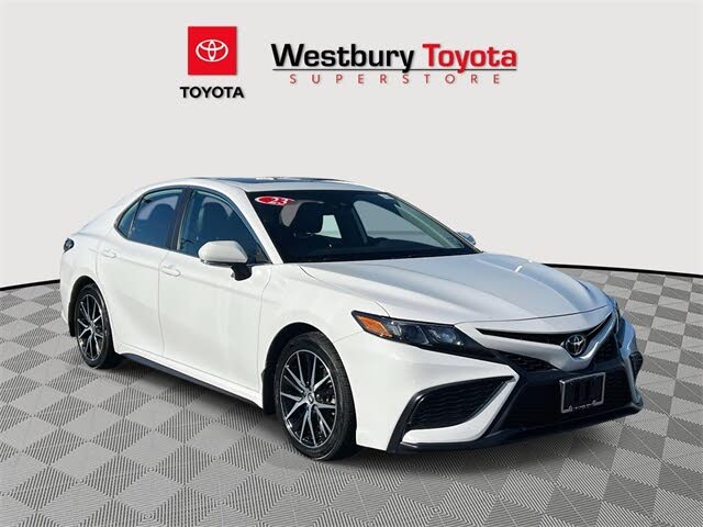 2023 Toyota Camry SE FWD