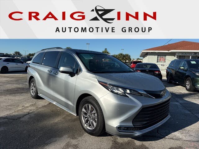 2023 Toyota Sienna XLE 7-Passenger FWD