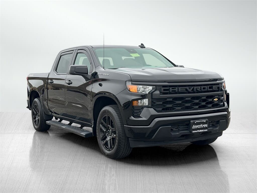 2024 Chevrolet Silverado 1500 Custom Crew Cab 4WD