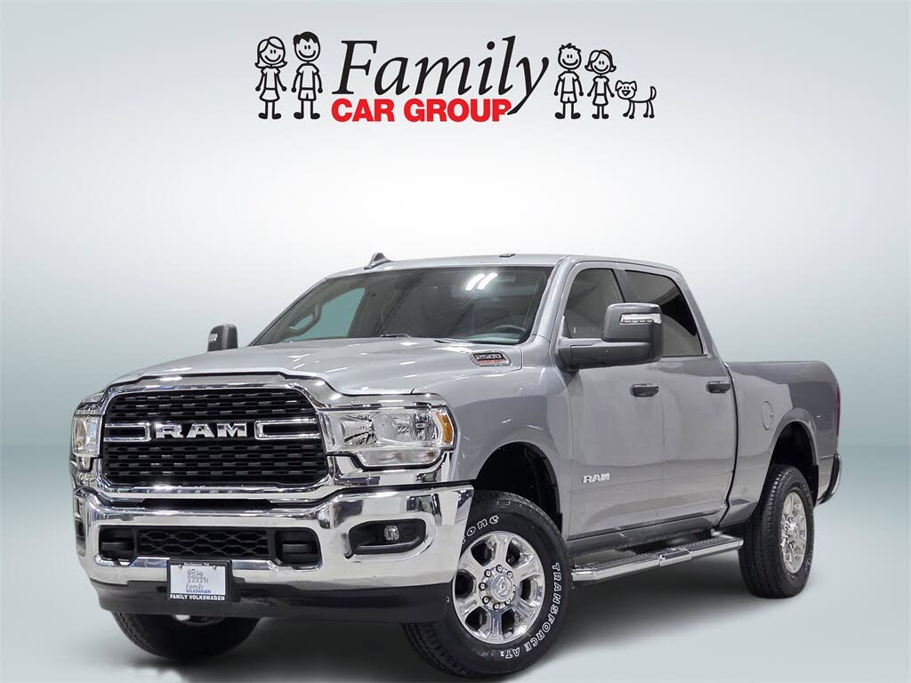 2024 RAM 2500 Big Horn Crew Cab 4WD