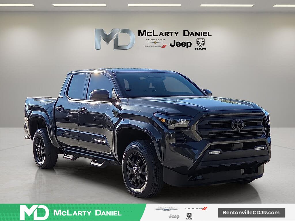2024 Toyota Tacoma SR5 Double Cab 4WD