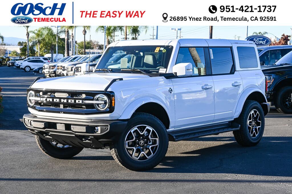 2025 Ford Bronco Outer Banks 4-Door 4WD