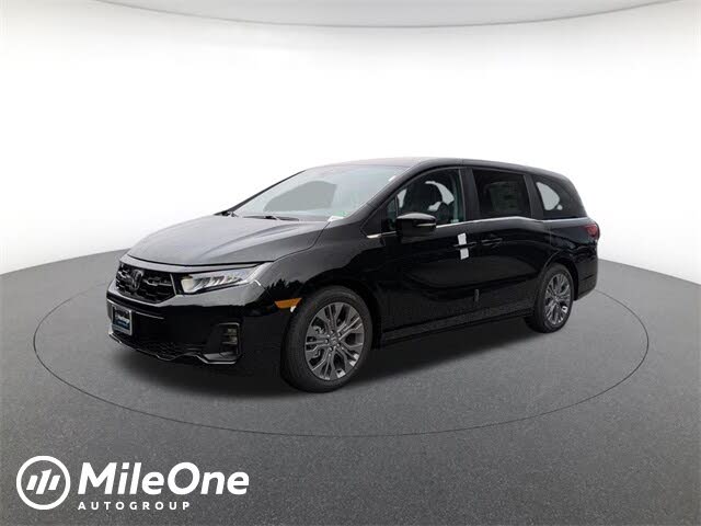2026 Honda Odyssey Touring FWD