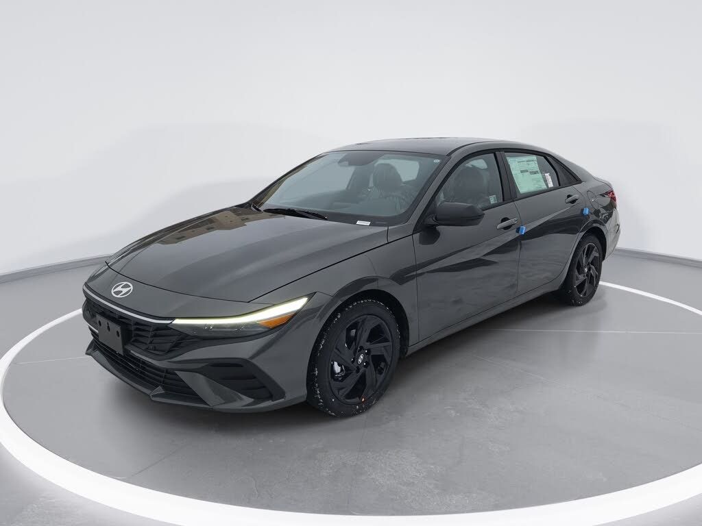 2026 Hyundai Elantra SEL Sport FWD