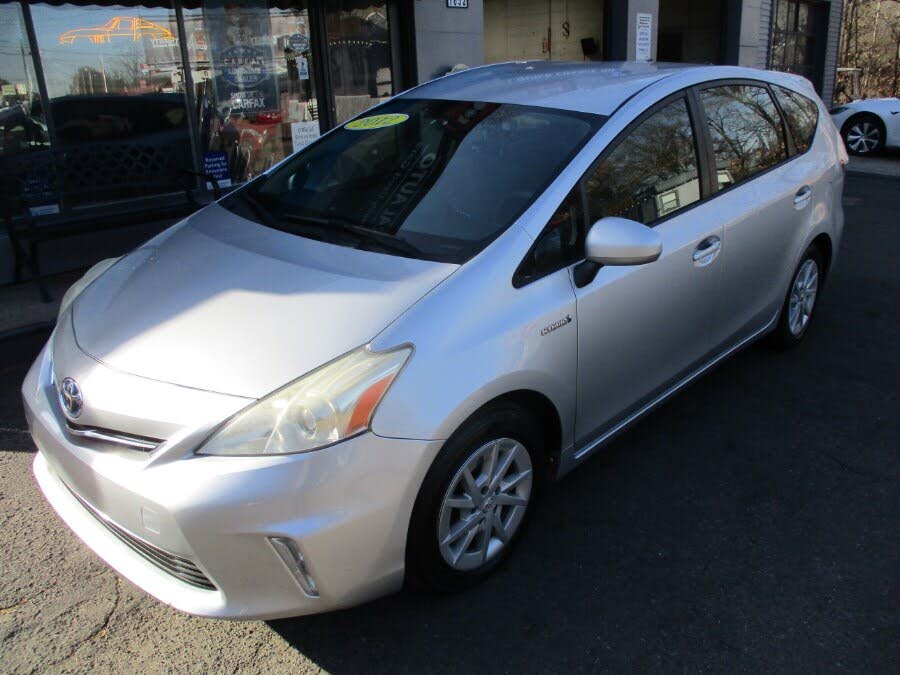 2012 Toyota Prius v Two FWD