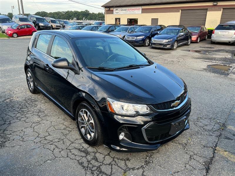 2017 Chevrolet Sonic LT Hatchback FWD