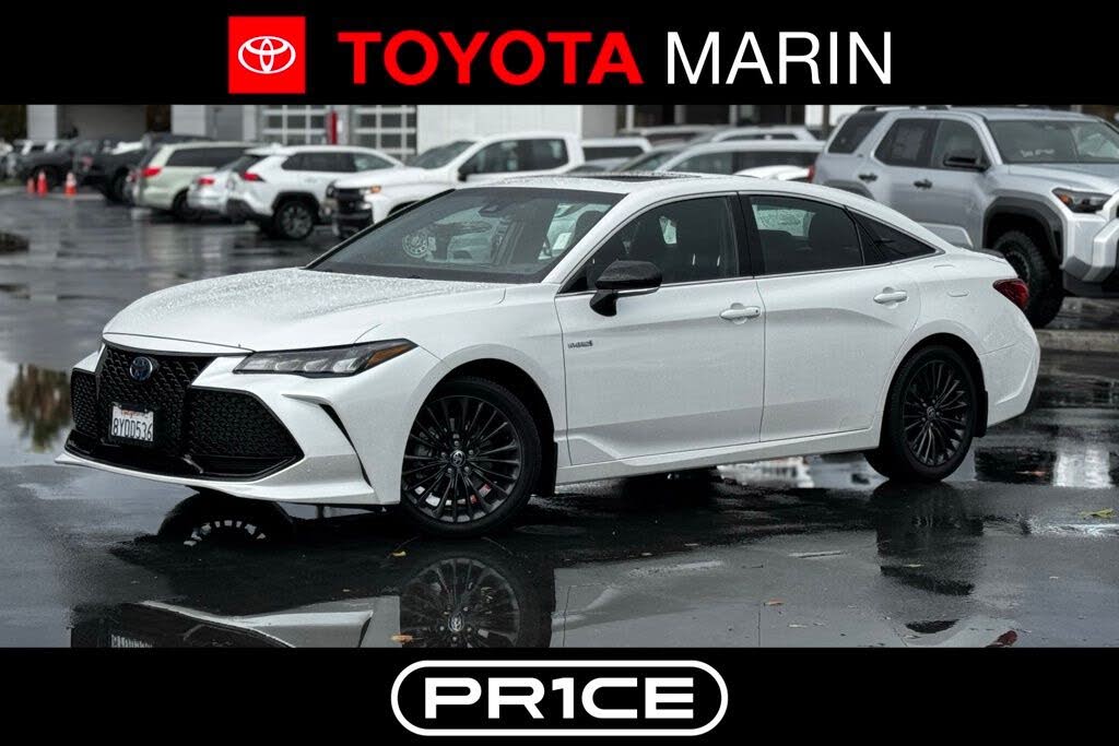 2021 Toyota Avalon Hybrid XSE FWD
