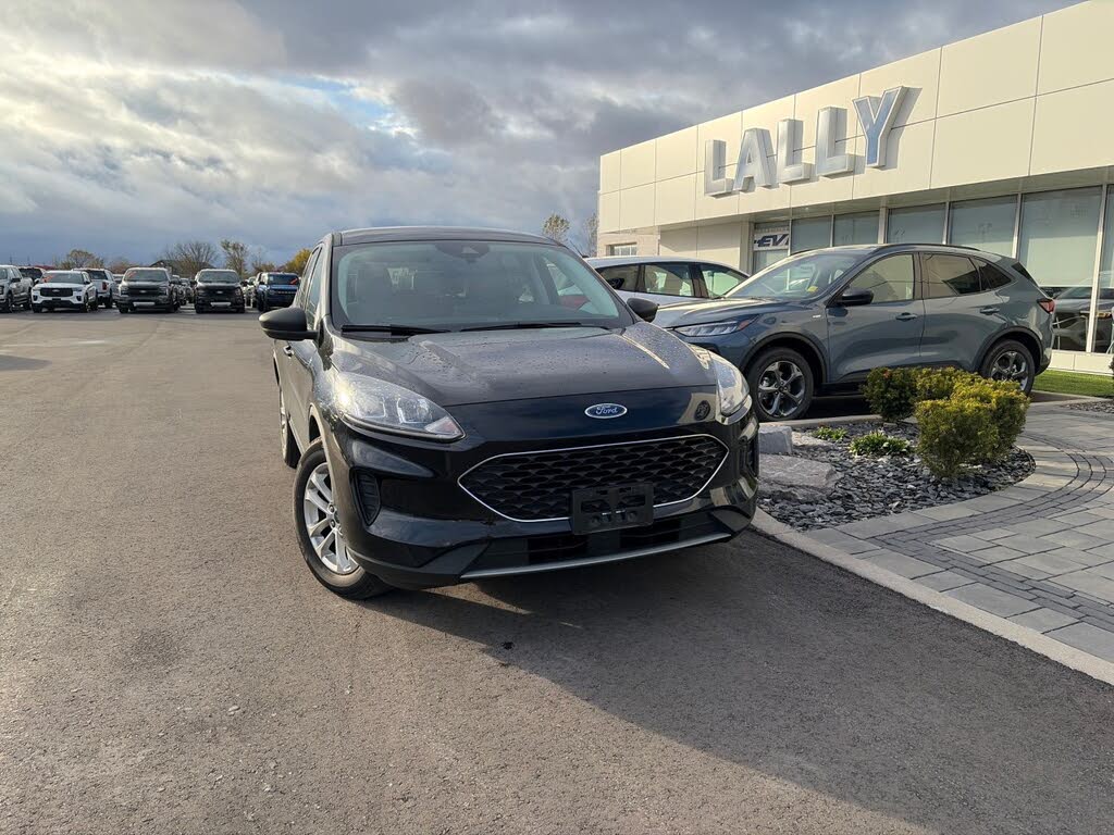 2022 Ford Escape SE FWD