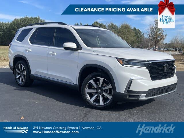 2025 Honda Pilot Touring FWD