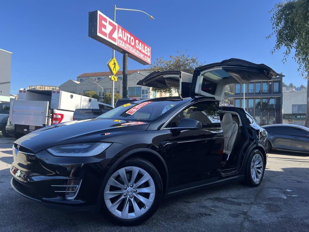 2017 Tesla Model X 75D AWD