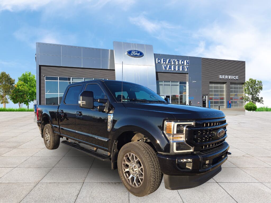 2022 Ford F-350 Super Duty Lariat Crew Cab 4WD