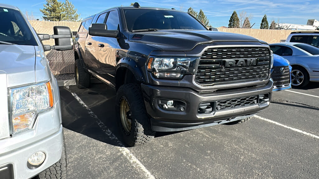 2022 RAM 2500 Big Horn Mega Cab 4WD