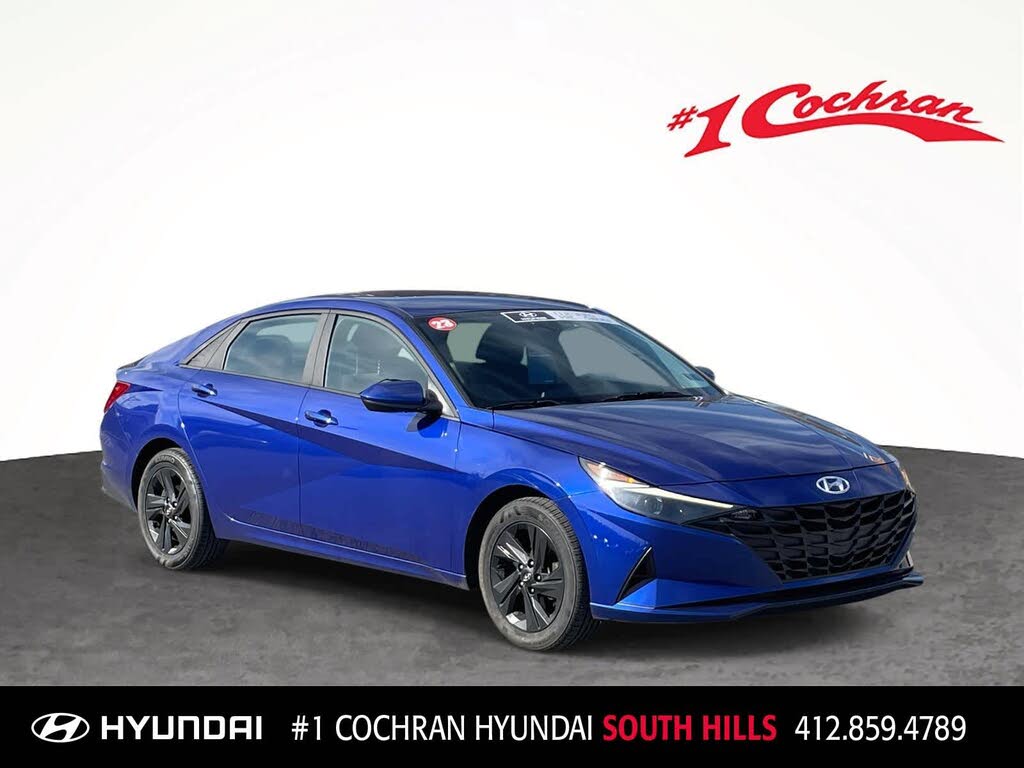 2023 Hyundai Elantra SEL FWD