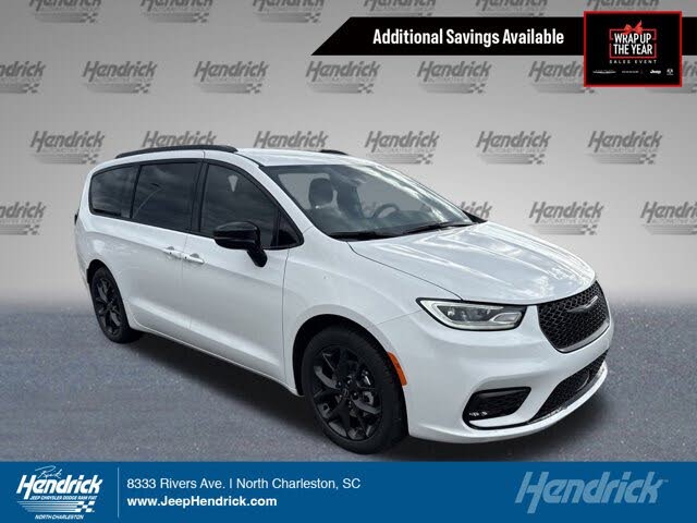 2026 Chrysler Pacifica Select FWD