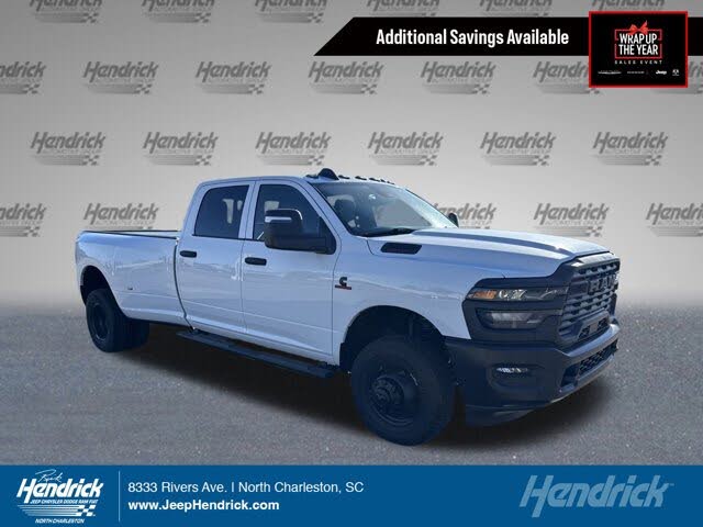 2026 RAM 3500 Tradesman Crew Cab LB DRW 4WD