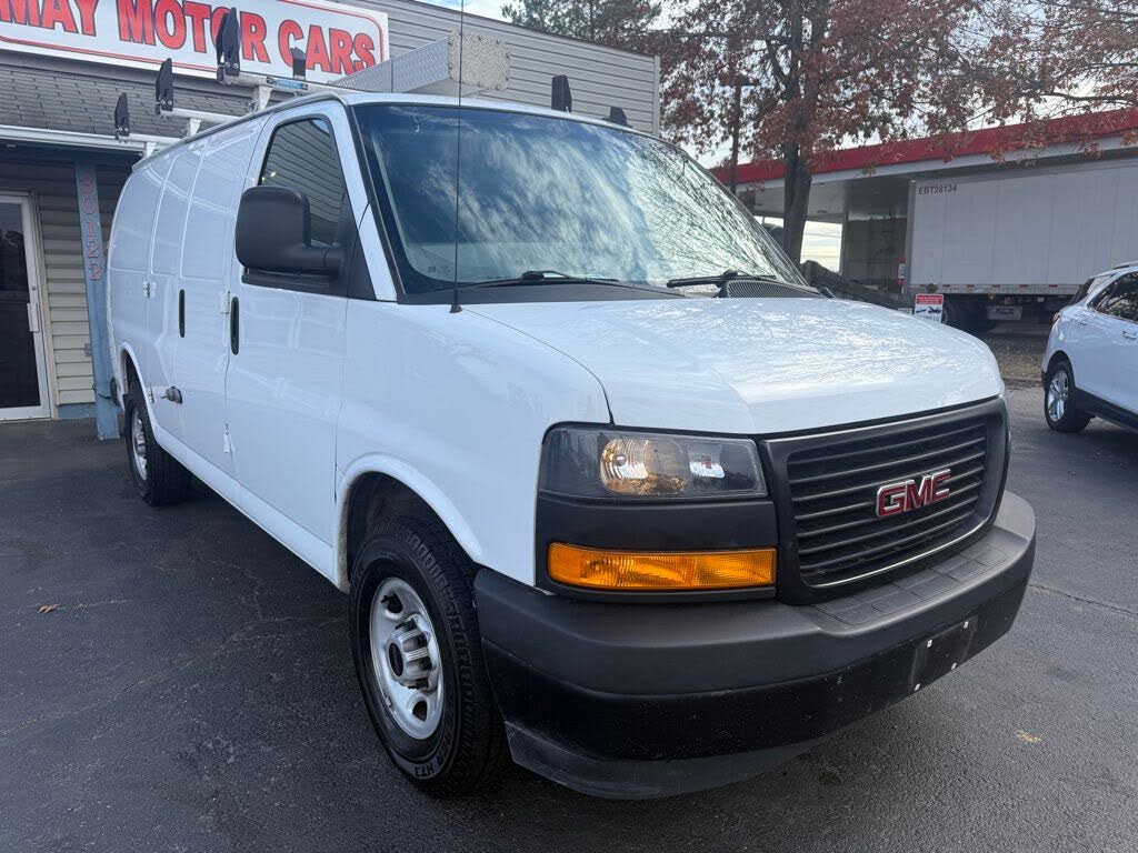 2022 GMC Savana Cargo 2500 RWD