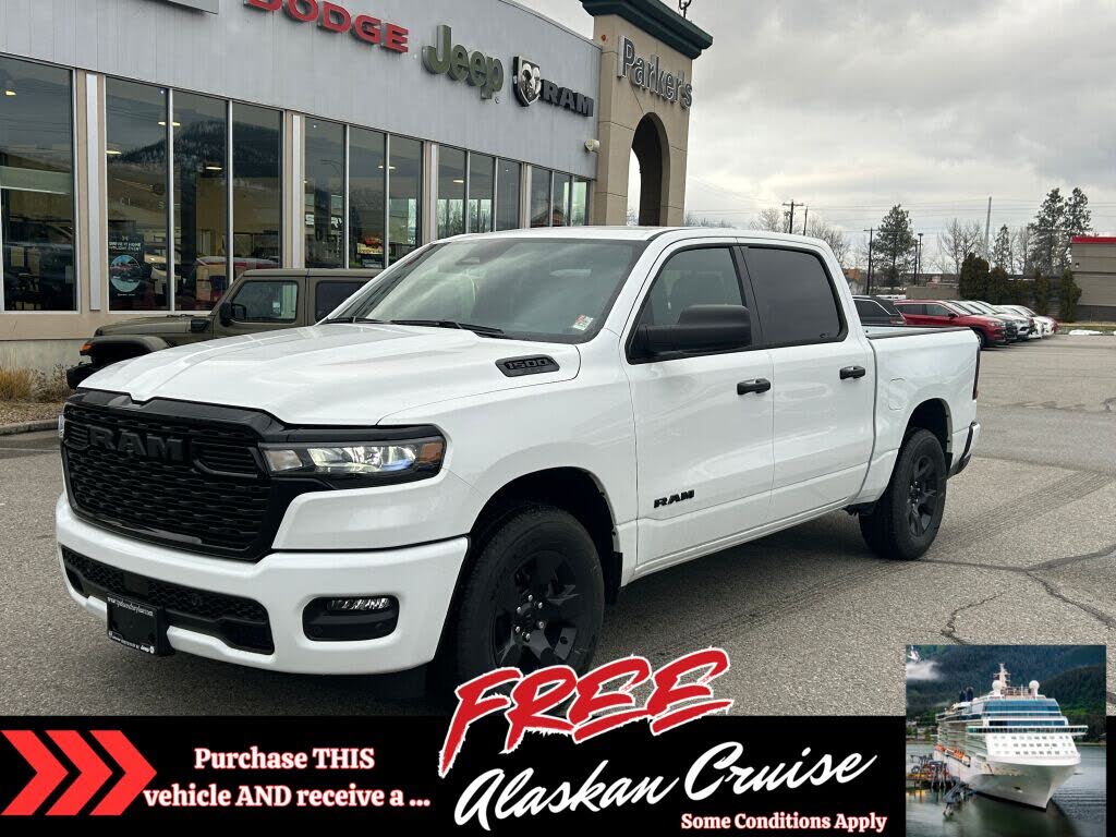 RAM 1500 Tradesman Crew Cab 4WD 2025