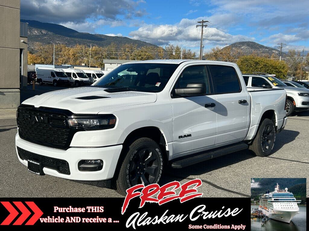 2026 RAM 1500 Express Crew Cab 4WD