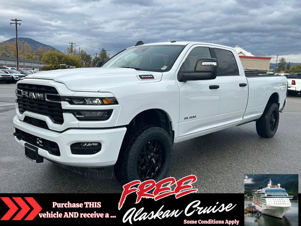 2026 RAM 3500 Big Horn Crew Cab LB 4WD