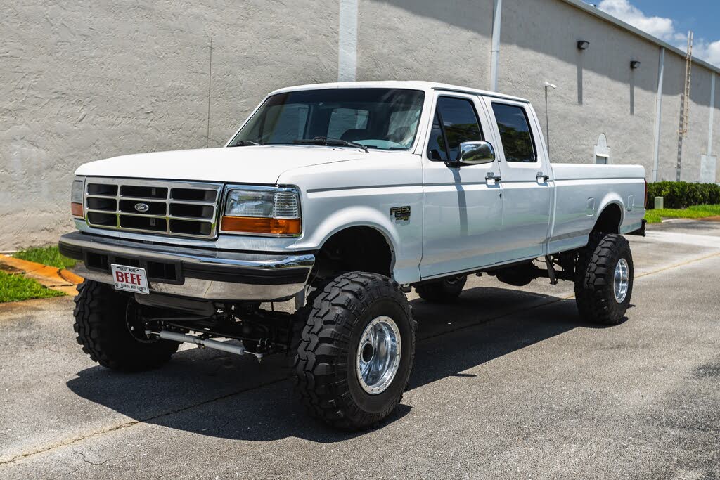 1996 Ford F-350 XLT Crew Cab LB 4WD