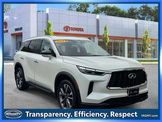 2023 INFINITI QX60 Luxe AWD