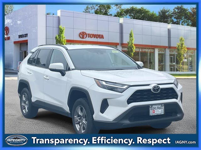 2024 Toyota RAV4 XLE AWD