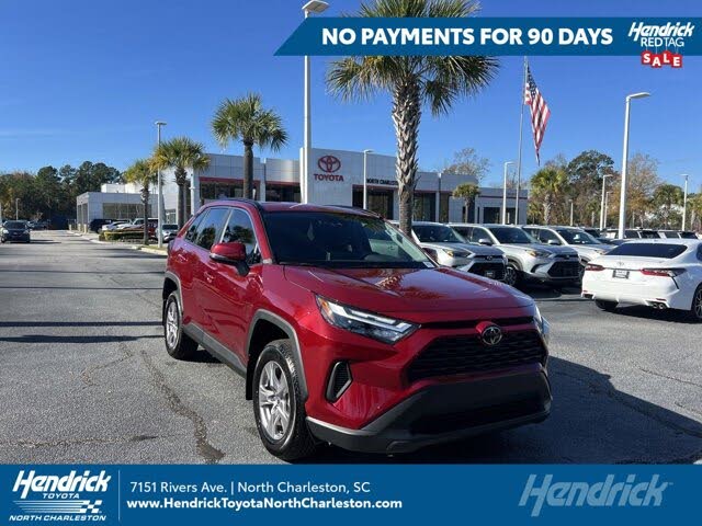 2025 Toyota RAV4 XLE FWD