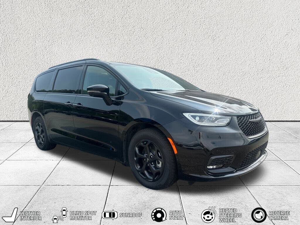 Chrysler Pacifica Hybrid Select FWD 2024