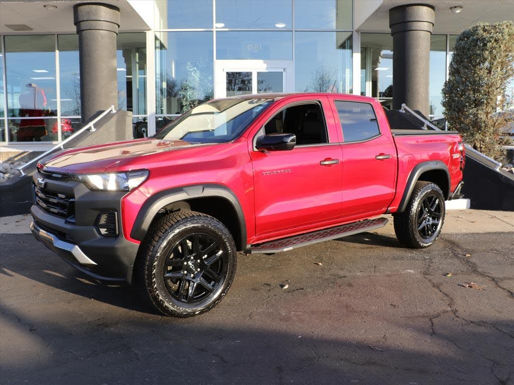 2024 Chevrolet Colorado Trail Boss Crew Cab 4WD