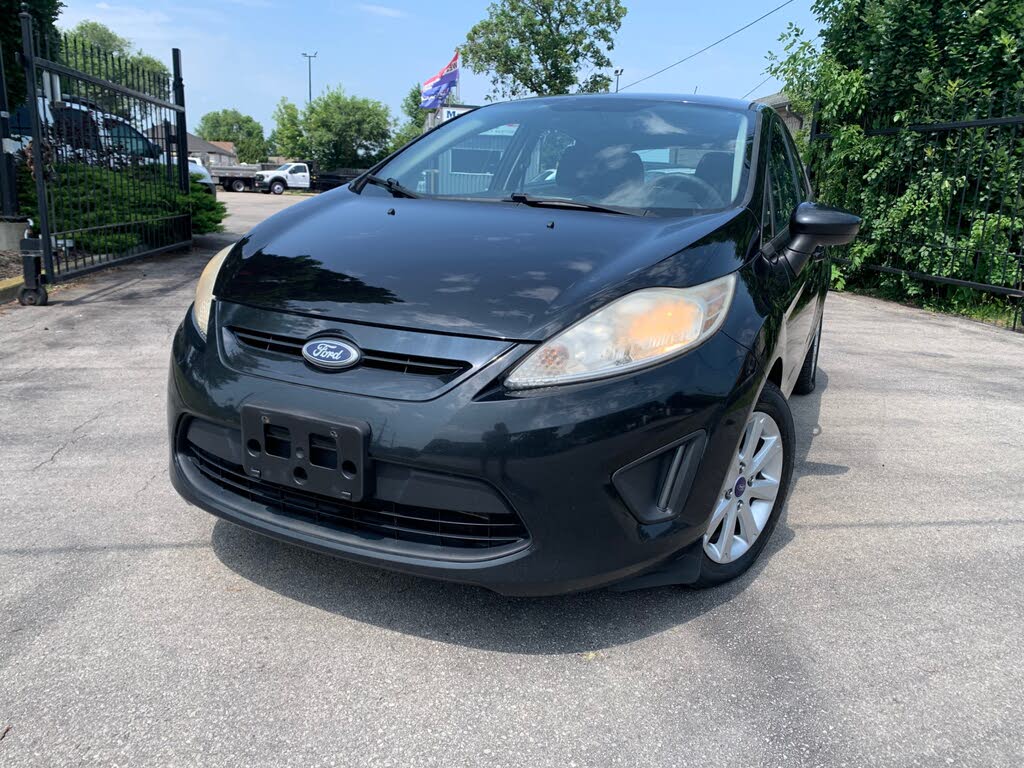 2013 Ford Fiesta SE Hatchback
