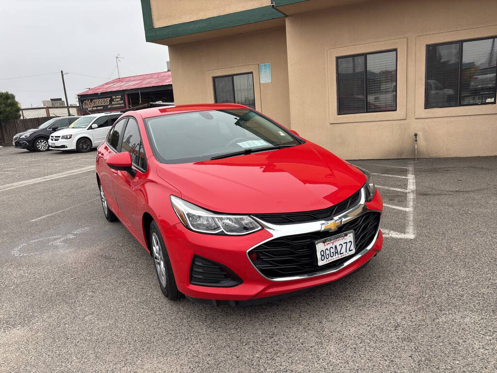 2019 Chevrolet Cruze LS Sedan FWD