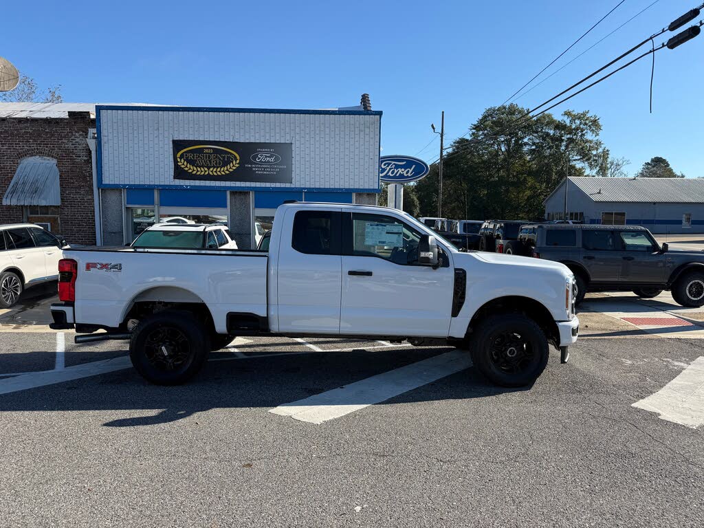 2026 Ford F-350 Super Duty XL SuperCab 4WD
