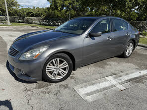INFINITI G37 Journey Sedan RWD