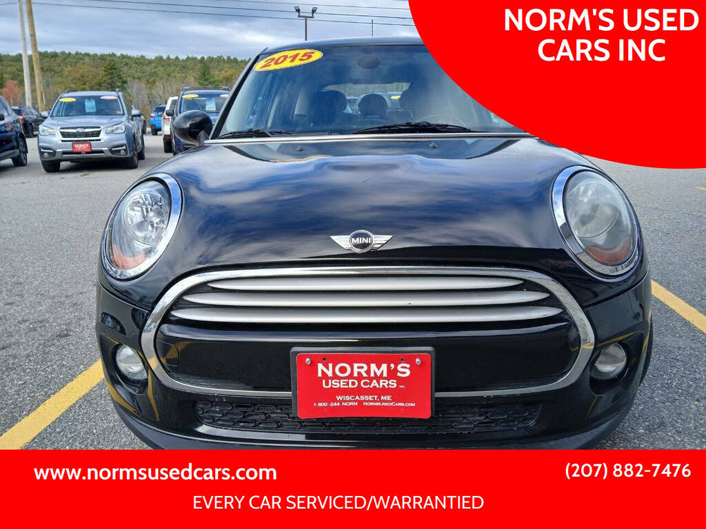 2015 MINI Cooper 4-Door Hatchback FWD