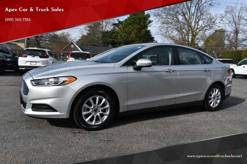2016 Ford Fusion S