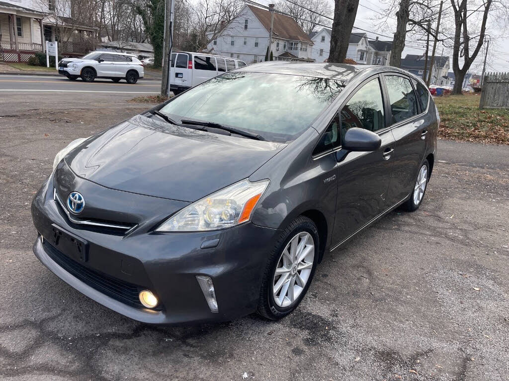 2012 Toyota Prius v Five FWD