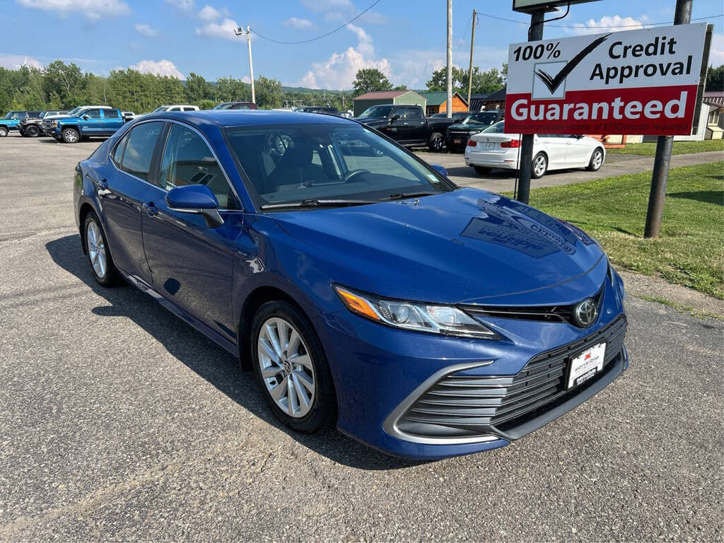 2023 Toyota Camry LE FWD