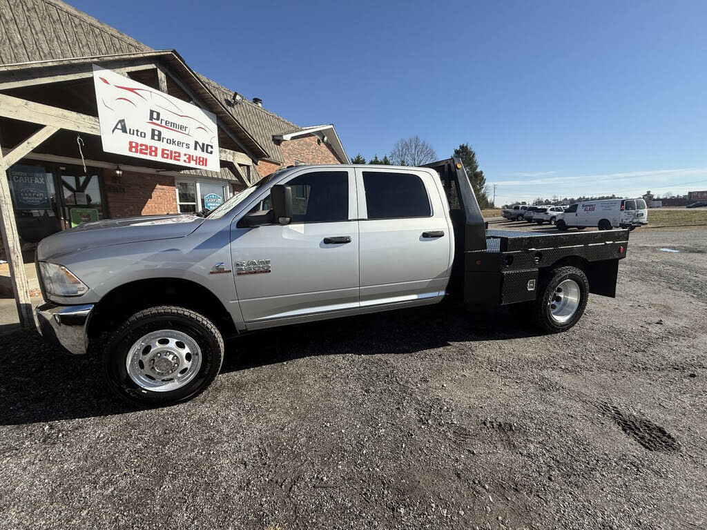 2013 RAM 3500 Tradesman Crew Cab LB DRW 4WD
