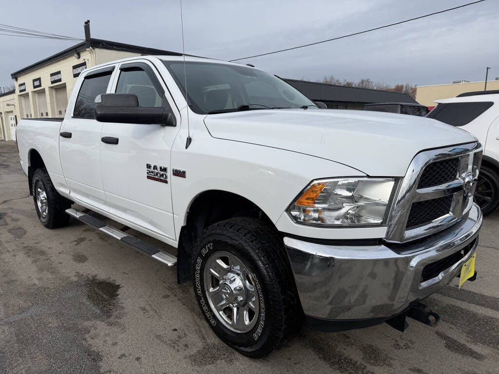 2014 RAM 2500 Tradesman Crew Cab 4WD