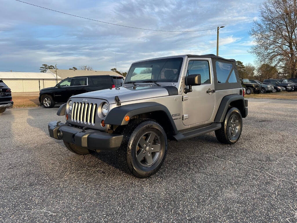 2013 Jeep Wrangler Sport 4WD