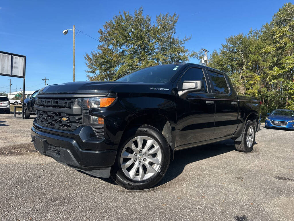 2022 Chevrolet Silverado 1500 Custom Crew Cab 4WD