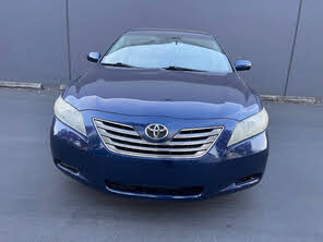 Toyota Camry Hybrid FWD