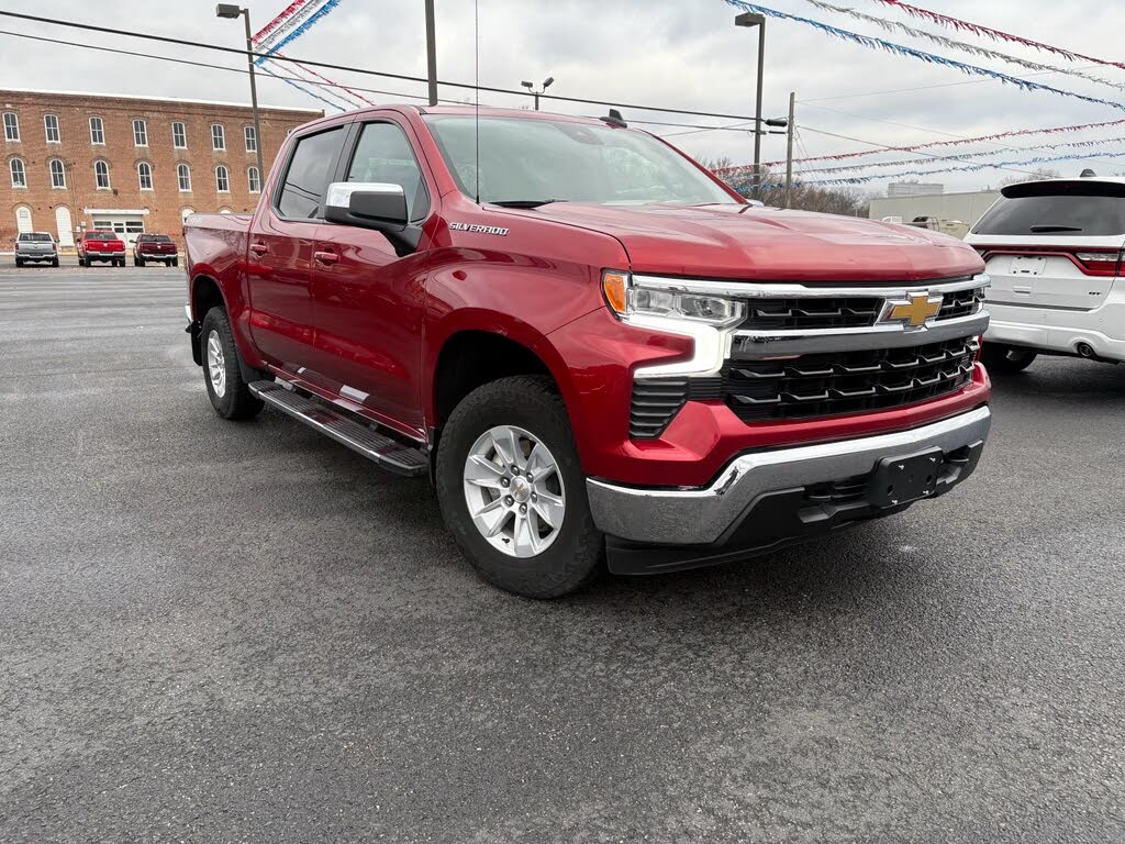 2023 Chevrolet Silverado 1500 LT Crew Cab 4WD