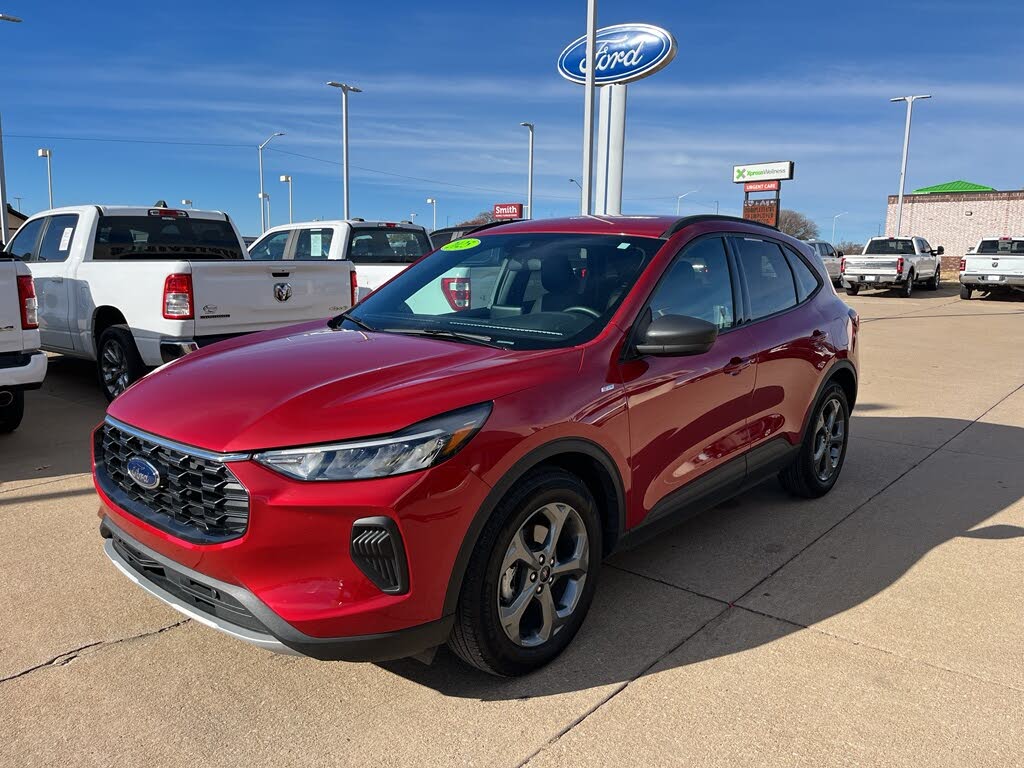 2025 Ford Escape ST-Line FWD