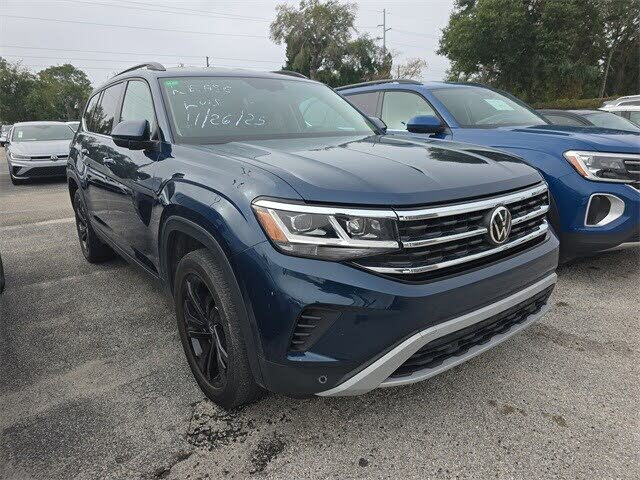 2022 Volkswagen Atlas V6 SE FWD with Technology