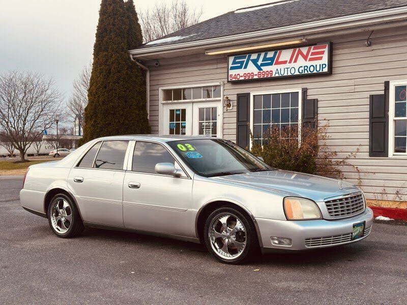 2003 Cadillac DeVille Sedan FWD