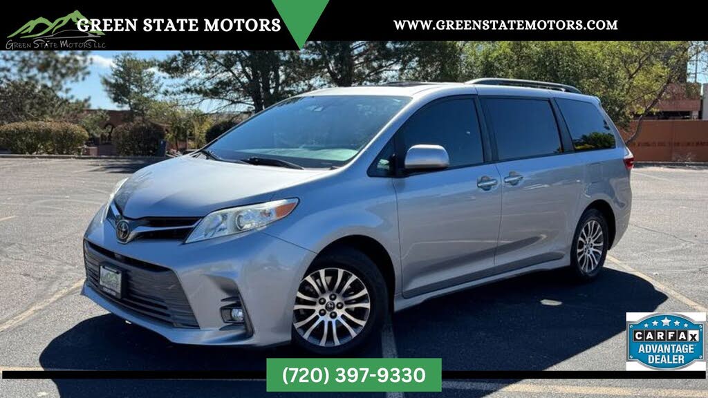 2018 Toyota Sienna XLE Premium 8-Passenger FWD