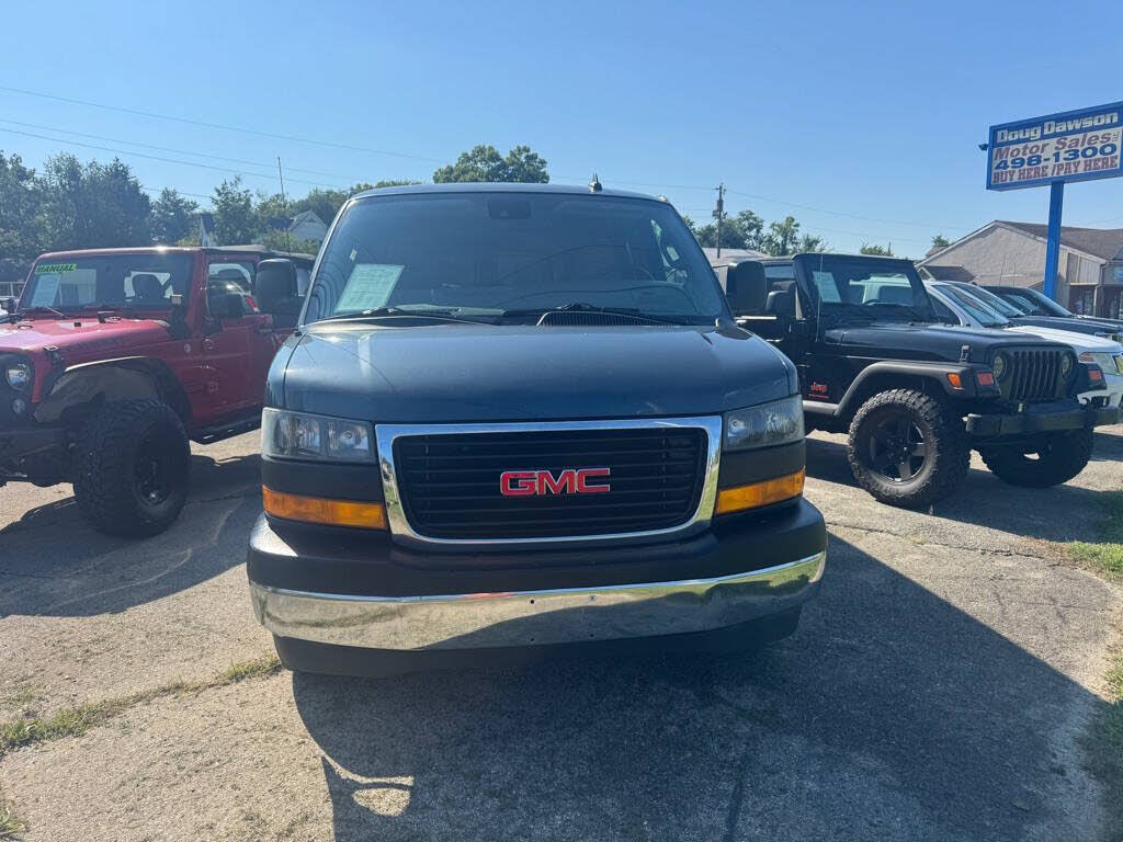 2020 GMC Savana LT 2500 RWD