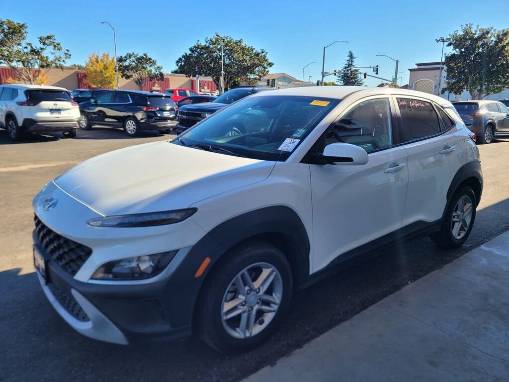 2022 Hyundai Kona SE FWD