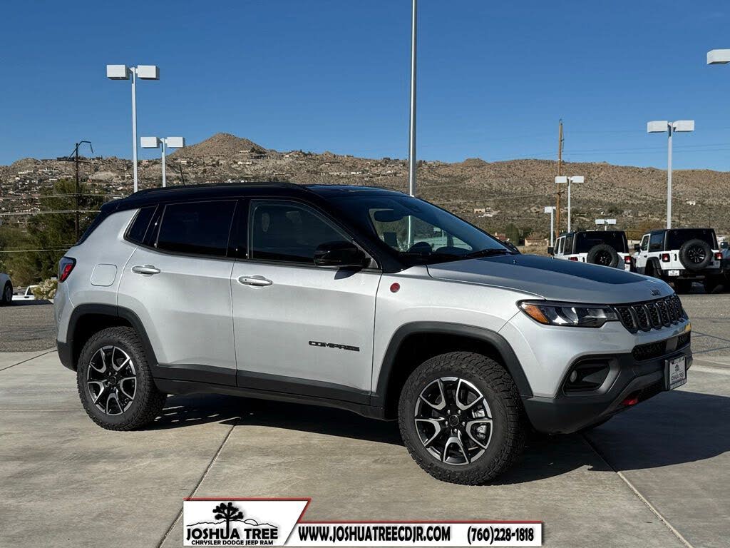 2026 Jeep Compass Trailhawk 4WD